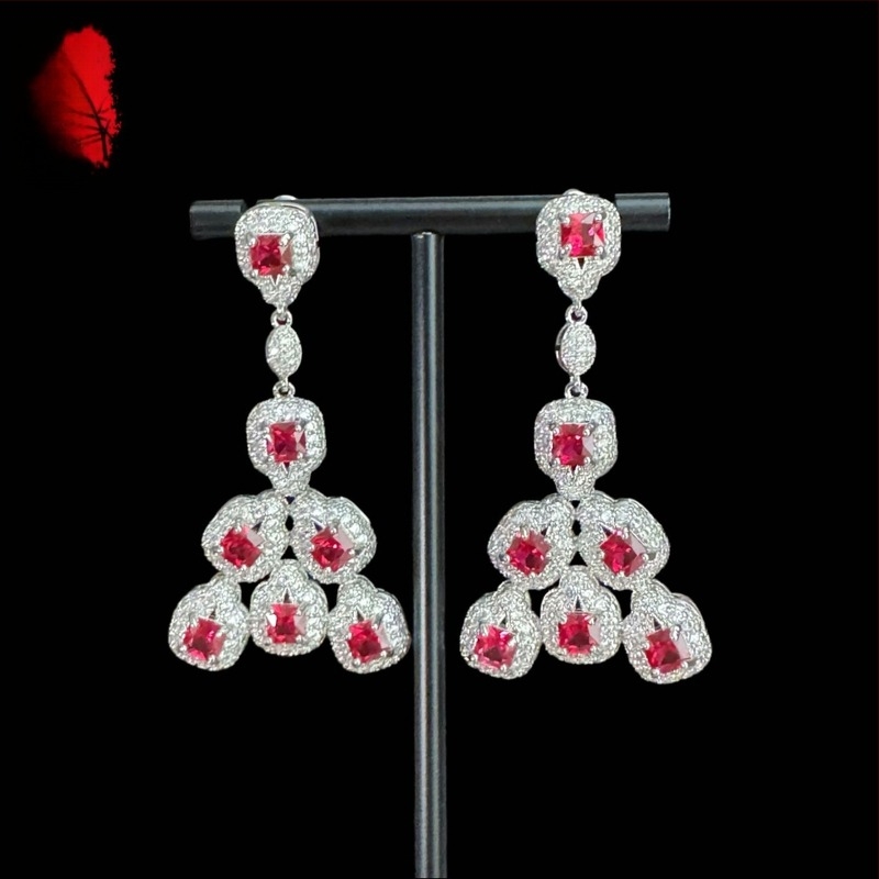 Női rézből készült fülbevaló és nyaklánc készlet, cirkónia medálokkal, elektroplakolt bevonat, szabályos lánccal