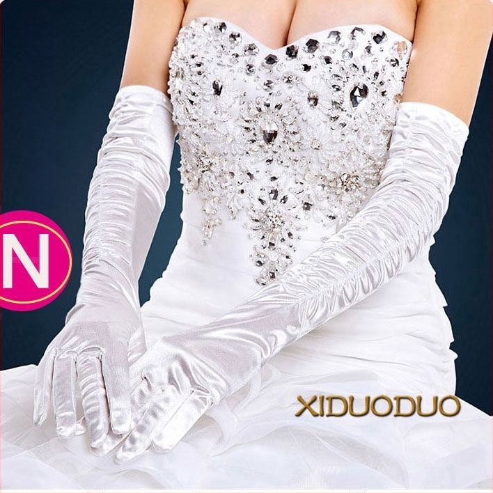 Menyasszonyi kesztyű csipkéből, hosszú és vékony, hálós anyagból (Márka: Unique; Készleten; Nyár 2021)