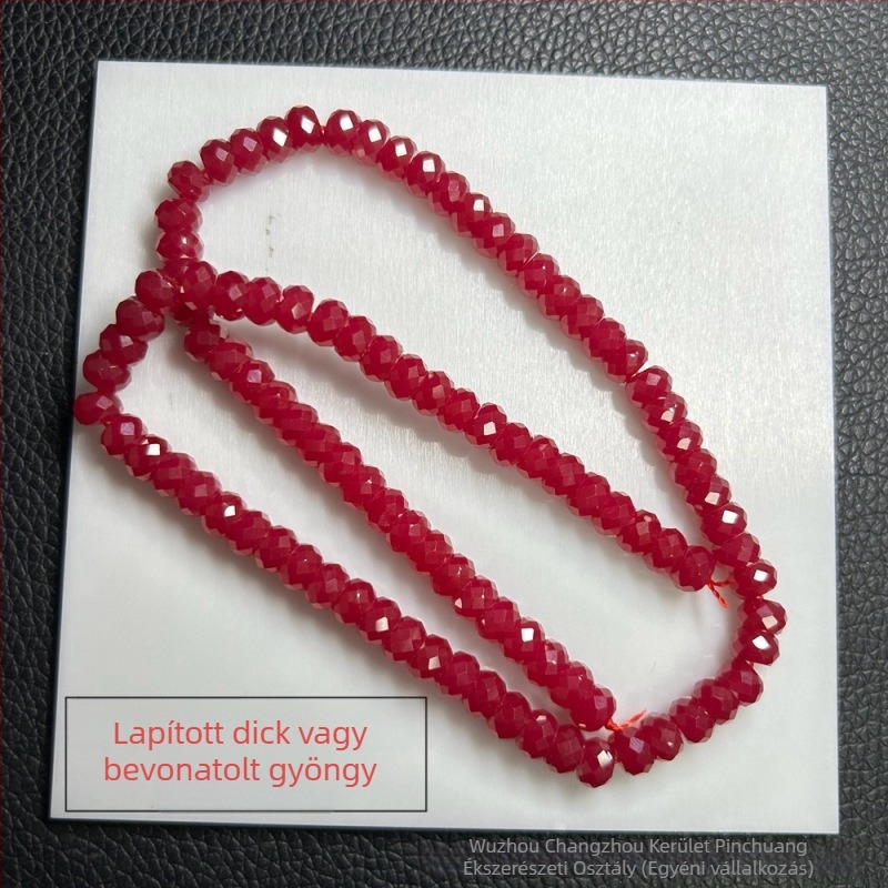 Rubin korund gyöngyök – különböző formák, vágott és csiszolt, szabad drágakövek