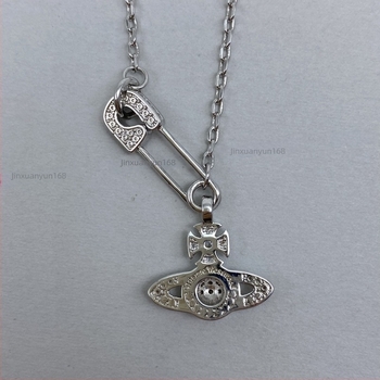 Titánacélból készült nyaklánc, O- lánccal, csillag alakú rhinestone medállal, elektroplatinált kivitel