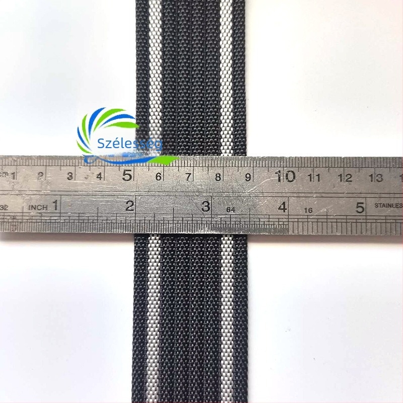 Nylon katonai öv, szélesség 3.8 cm, vastagság 2.5 mm, hossz 120 cm, tank mintázat, texturált