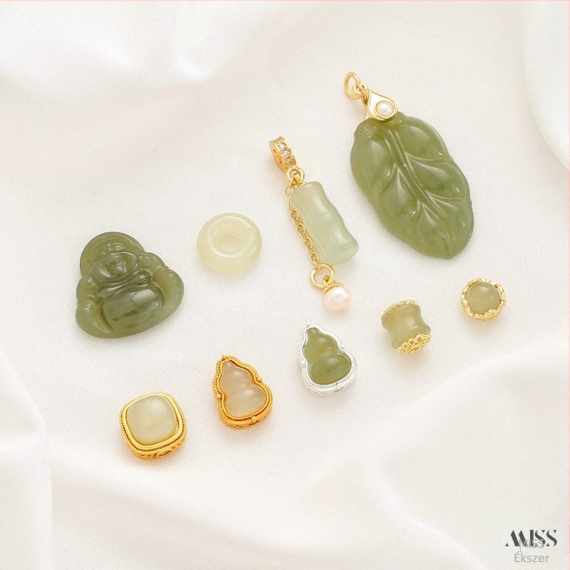 Természetes Hetian jade levél alakú Buddha medálos nyaklánc, vízhab jade, aranyozott bevonat, friss és édes stílus