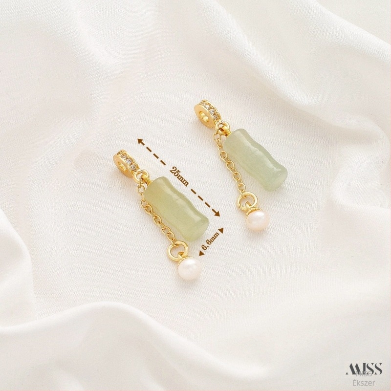 Természetes Hetian jade levél alakú Buddha medálos nyaklánc, vízhab jade, aranyozott bevonat, friss és édes stílus