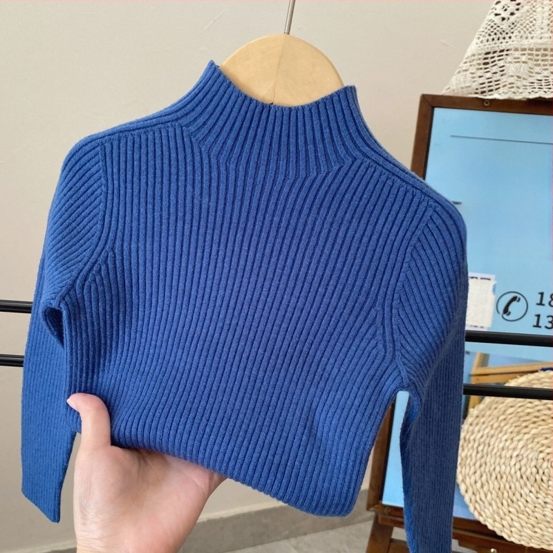 Gyerekeknek varrat nélküli magas galléros pulóver – Akril 85–90%, 3-8 évesek, Uniszex, Tél/Ősz/Tavasz