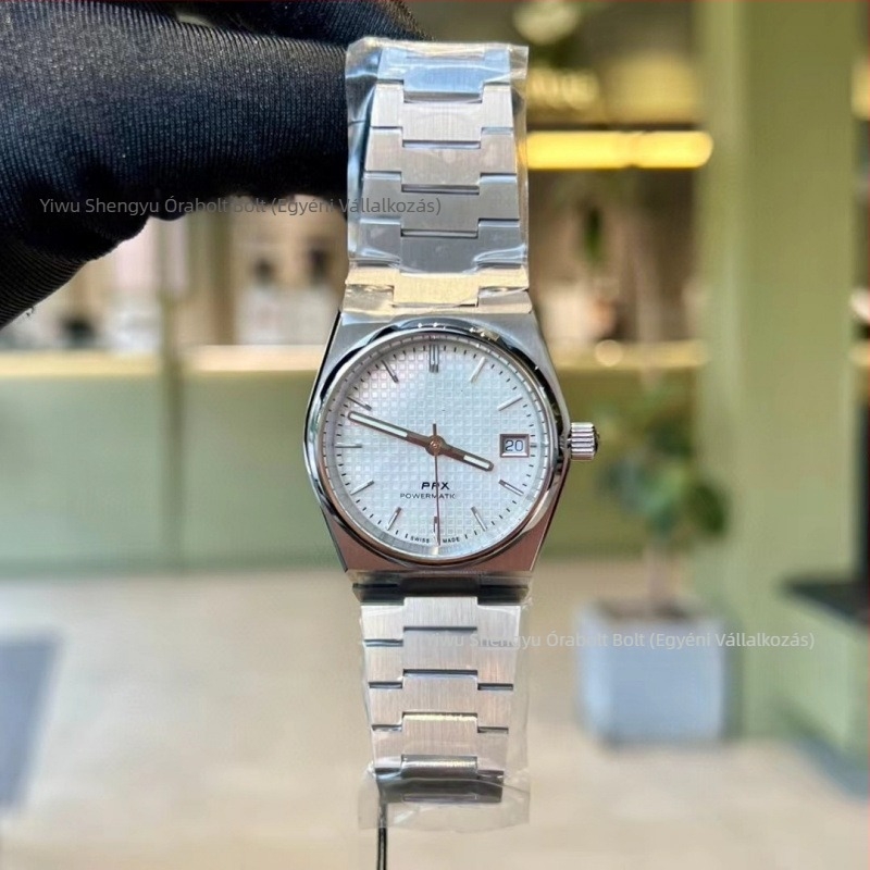 Daiska kvarc karóra Swiss ETA mechanizmussal, ötvözet tokozású tok, rozsdamentes acél karkötő, 30 m vízállóság, hagymakorona