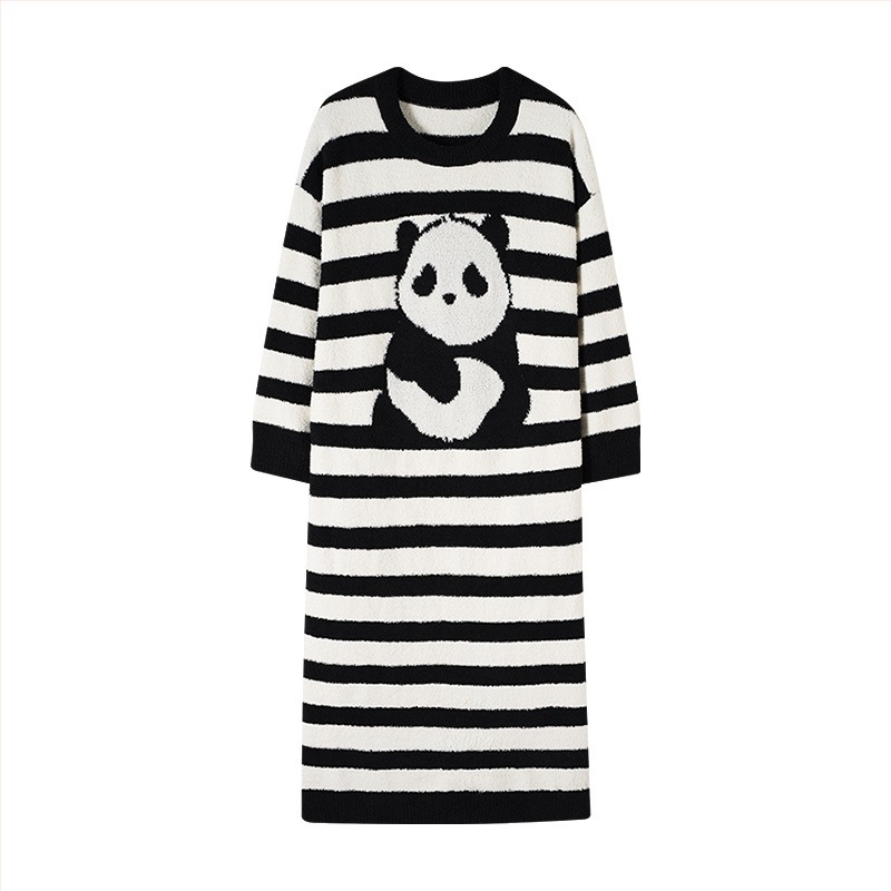 Fél velúrból készült anyatejes éjszakai ruha fleece béléssel, hosszú ujjú, körny nyakú, hosszú fazon