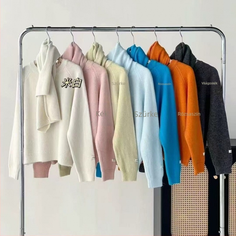 Sálgalléros kapucnis kötött pulóver, csíkos mintázat, poliészter-akril keverék, szabványos hossz