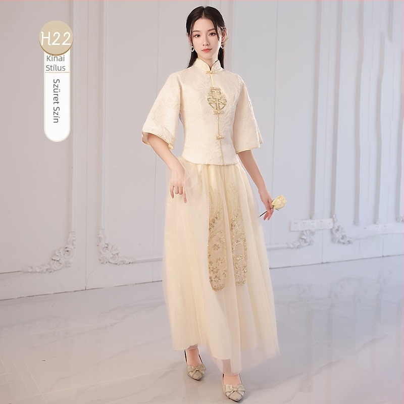 Kínai stílusú koszorúslány ruha, hosszú ujjú, hosszú szárú, középső derék, álló gallér