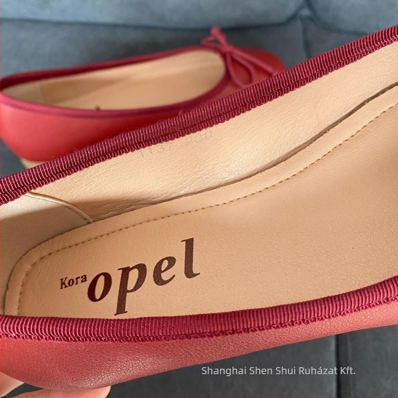 Női balerina cipő természetes bőrből, koreai stílus, kerek orr, alacsony sarok 1–3 cm, gumi talp
