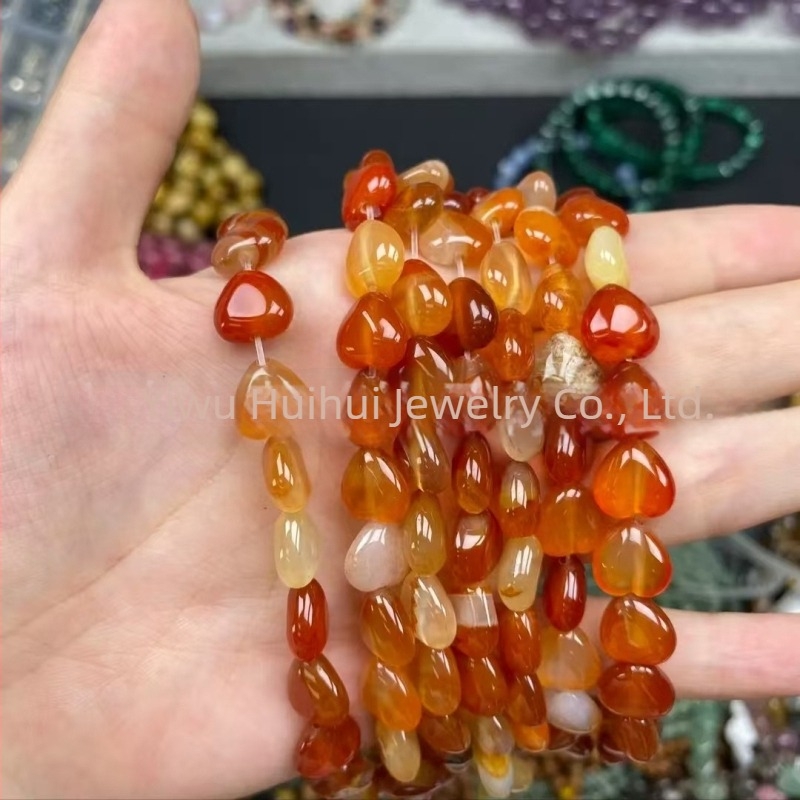 DIY ékszer gyöngyök – természetes kő, szerelem minta, egyenes lyukú gyöngyök, friss és édes stílus