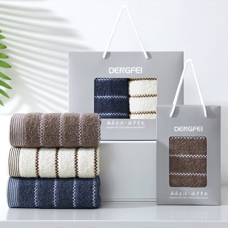 Pamut arc-törölköző, puha és kényelmes, vastagított, 100–120 g, gyártási folyamat kódja 241500541, testreszabás elérhető