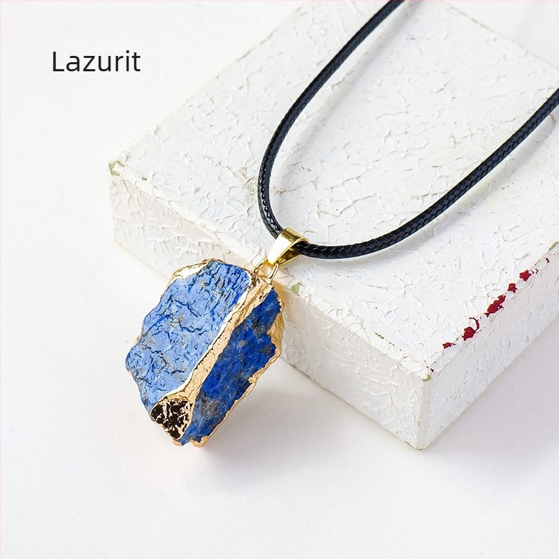 Aranyozott felületű természetes kristály nyers kő medálos nyaklánc, szabálytalan alak, modern minimalist stílus, PP zacskóban csomagolva; ideális ajándék esküvőkre, születésnapokra, diplomaosztóra és utazásokra