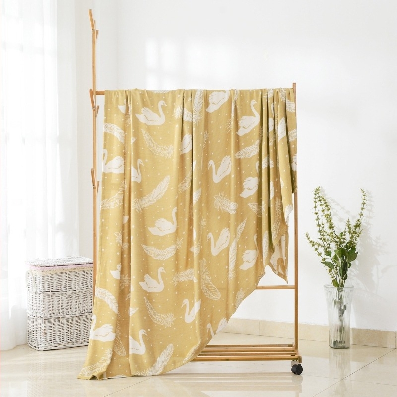 Bambuszrostból készült takaró, csíkos mintázat, nyár, modern minimalist stílus