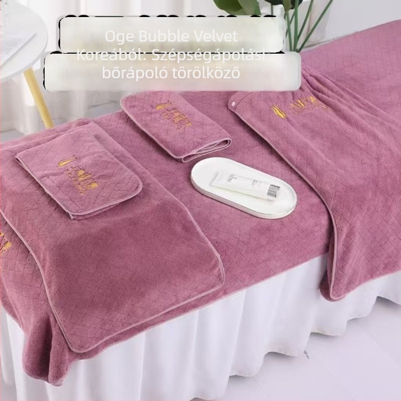 Szépségszalon ágytakaró buborékos velúrból, fejkendő és nagy törölköző, logógravírozás és szegélyvarrás