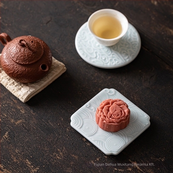 Porcelán gyümölcstál — Wuxitang, kínai egyszerűség, fényűző retro stílus, termékkód: Full Moon Auspicious Clouds Saucer