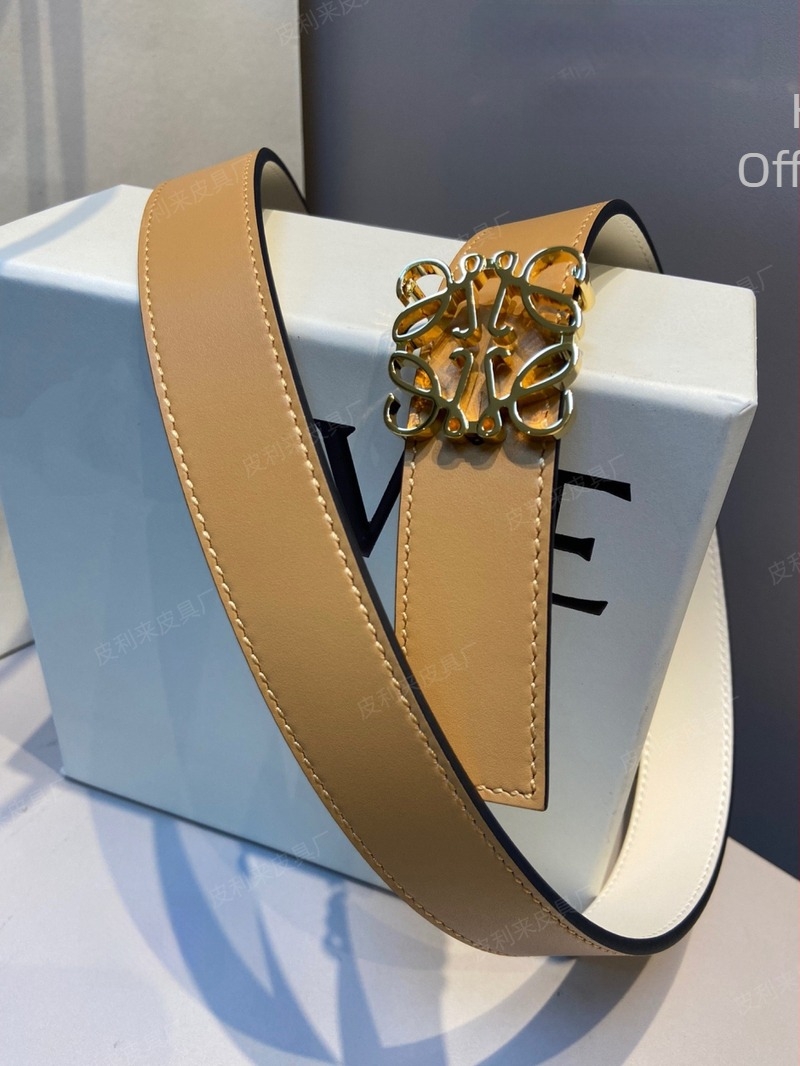 Női öv valódi bőrből (első réteg marhabőrből) réz csattal, sima zárás, sokoldalú stílus, elektroplátolás befejezés