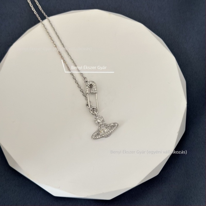 Geometriai alakú nyaklánc, O- alakú lánccal, réz medállal, egyrétegű, mindennapi stílus (Geometriai alak, O- alakú lánc, réz medál, egyrétegű, mindennapi stílus)