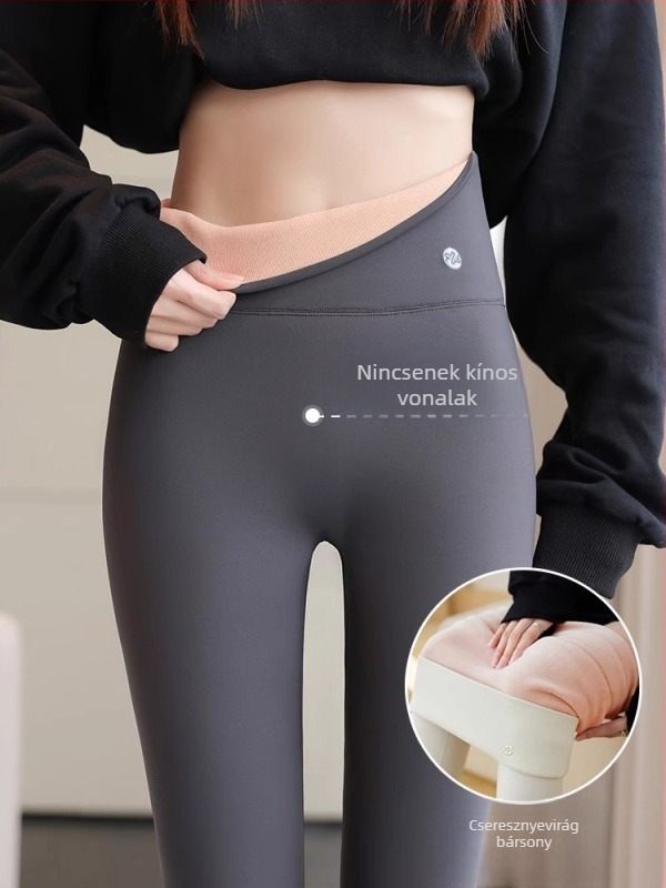Női jóga leggings, magas derék, fleece belsővel, szoros szabás, tejfehér színben, tavasz–ősz