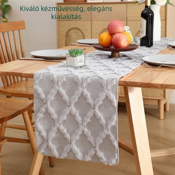 Asztali futó plüss steppelt hímzével, geometriás rács minta, 80% fő anyag, 10% poliészter; alkalmas nappaliba, hálószobába, dolgozószobába és étterembe (80% fő anyag, 10% poliészter, plüss hímzés, rács minta)