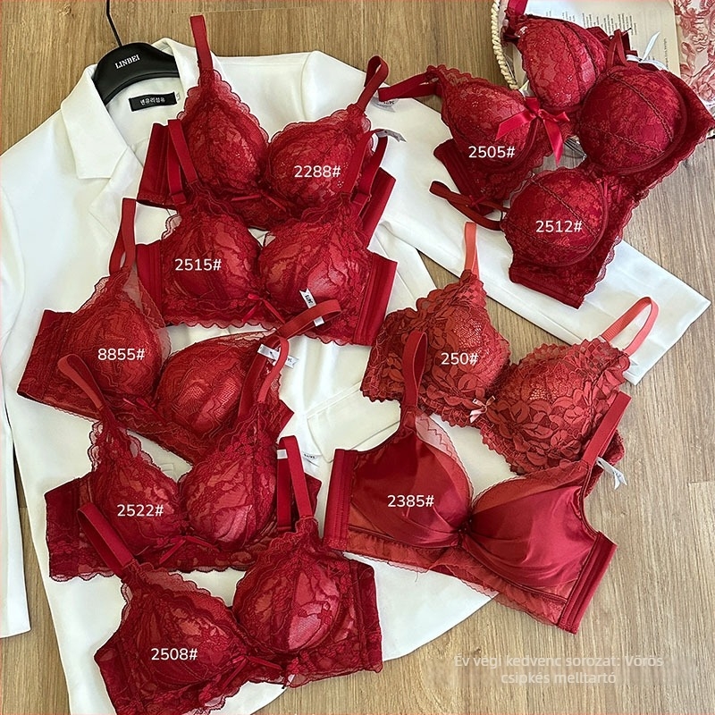 Vezeték nélküli push-up melltartó, 3/4 kosár, csipke díszítés, nejlon anyag (formázott kosár: felső vékony, alsó vastag)