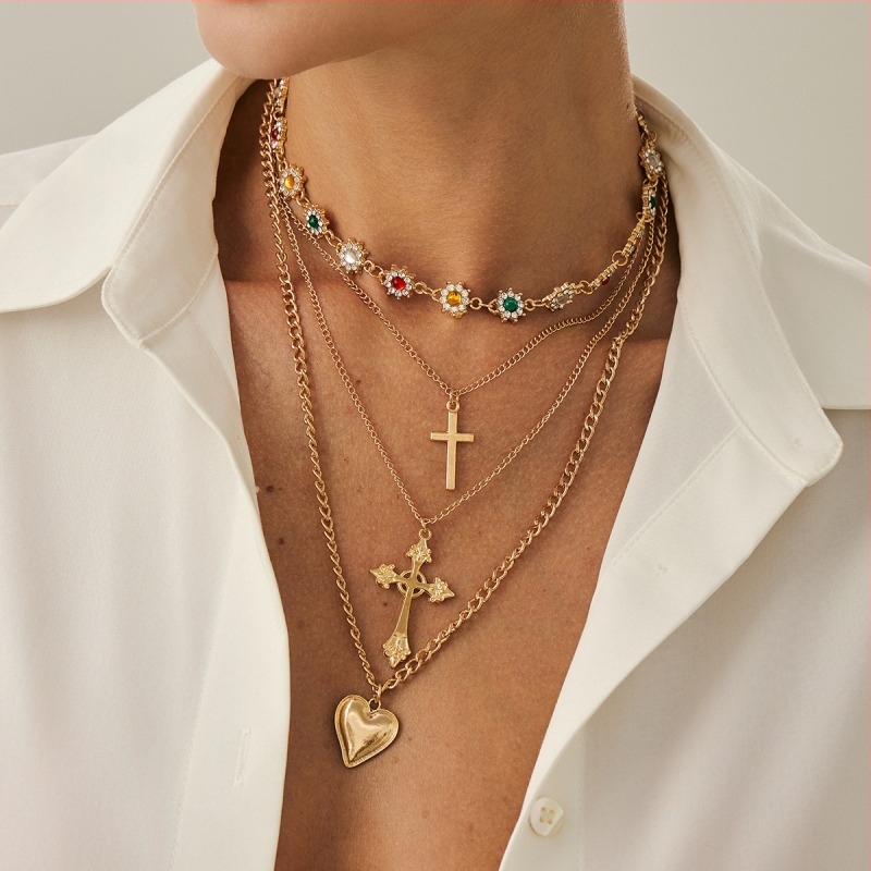 Fém nyaklánc keresztes medállal, többszintű kivitel, kulcscsonti nyaklánc, elektroplatált