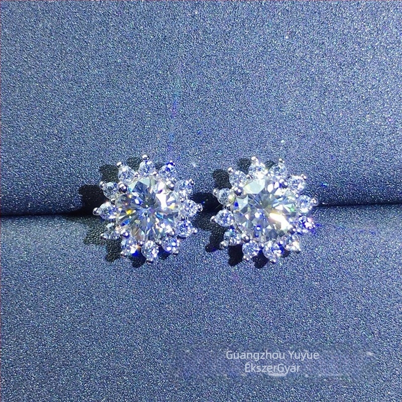 Moissanite stud fülbevaló, S925 ezüst, kerek formájú, Eight Hearts and Eight Arrows vágás, Uniszex