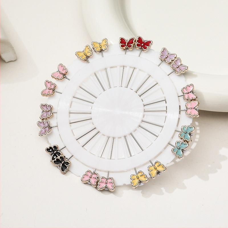 Kitűző, szív alakú, gyémántokkal kirakott ötvözet, Meiyun, eredeti dizájn