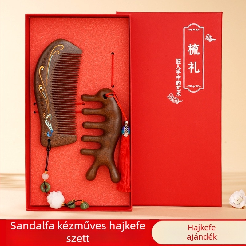 Szantálfa hajkefe légpárnás fejbőrmasszázzsal, ajándékdobozban