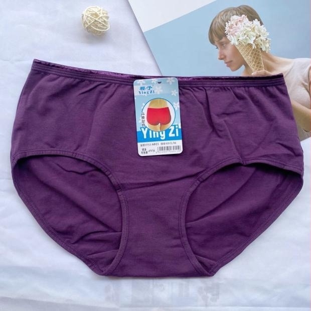 Sakura női pamut bugyi fenékemelő fazonban, piros, plusz méret, 100% pamut