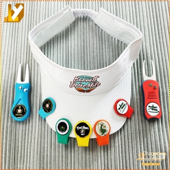 Golf sapka clip szilikonból, mágneses labdajelölővel - Longyi márka, logó nyomtatva