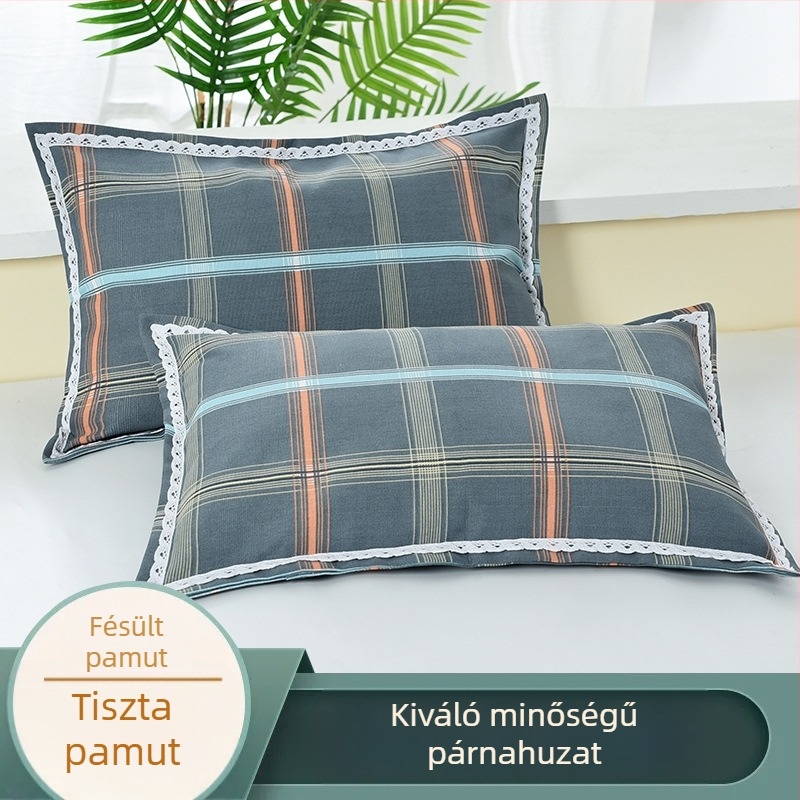 Pamut párnahuzat nyomtatott csipkével, 35×55 cm, világos kockás minta