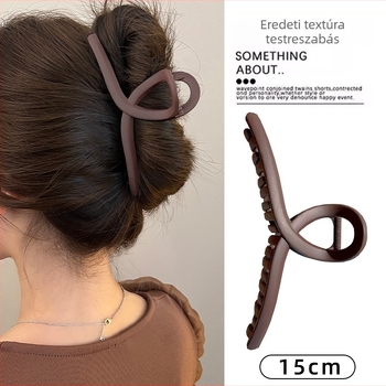 Cápa alakú hajcsat, nagy méret, vastag hajhoz, elegáns a tarkón viselve