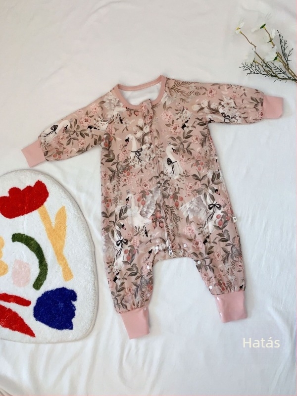 Baba őszi-téli négy réteg bambusz rostból készült alvózsák, osztott lábakkal, védelem a rúgások ellen, töltet pamuttal