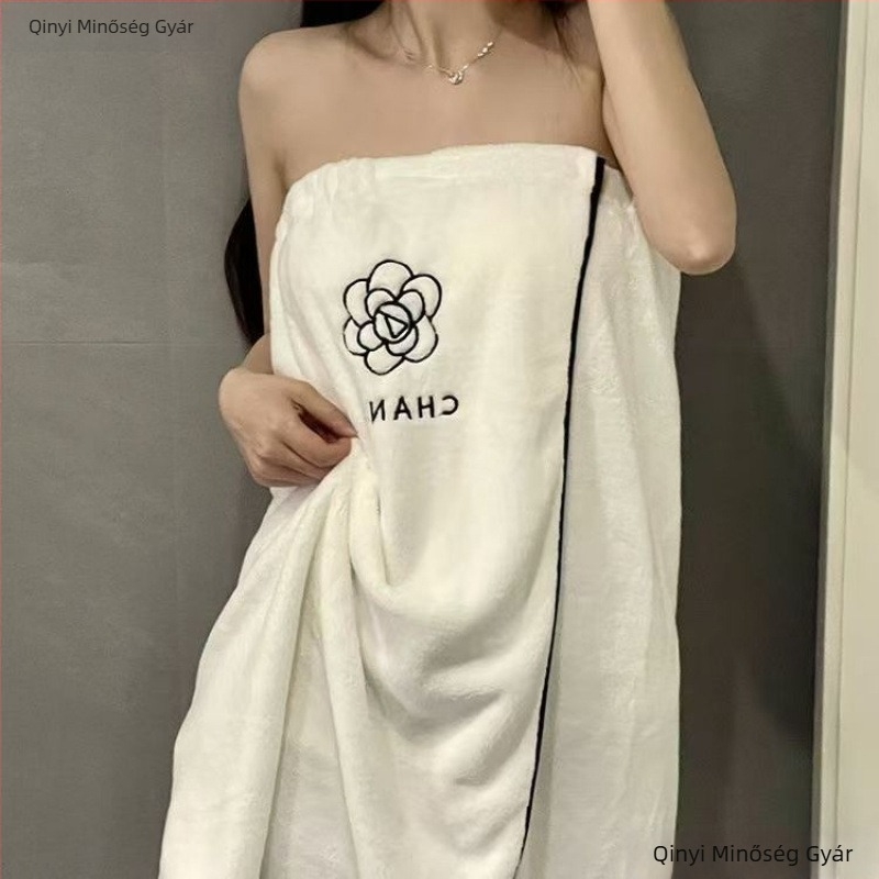 Kaméliás fürdő törölköző készlet nőknek – 3 részes viselhető fürdőköntös, törölköző és sapka a haj szárításához; mikroszálas, 500 g+; 19 szál