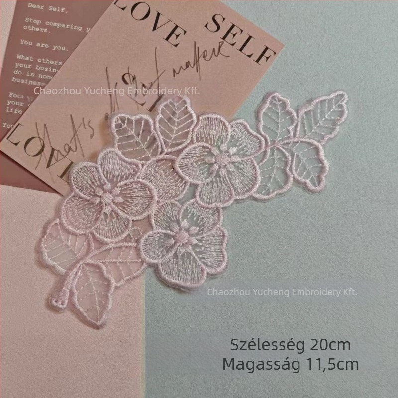 Organza anyagú hímzett csipkés applikáció ruházathoz — Anyag: organza; Alkalmazás: ruházat; Márka: Yu Cheng embroidery