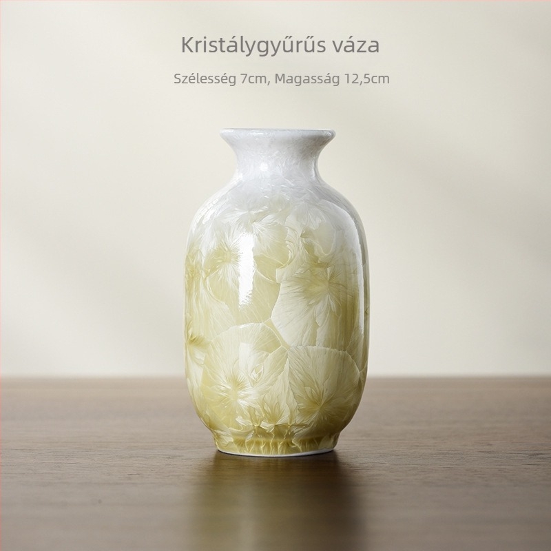 Glazúrral rendelkező kerámia váza – modern minimalist stílus, ideális nappali hidroponikus díszítéshez.