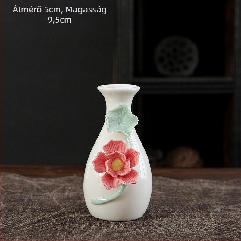 Kézzel készített porcelán váza pinch-pot technikával