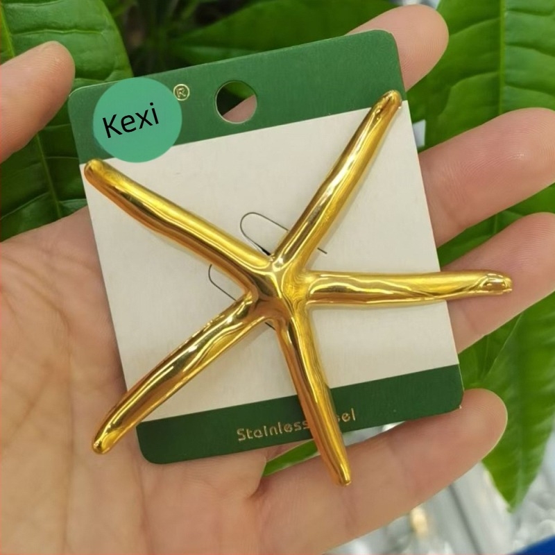Rozsdamentes acél kitűző geometriás csillagmotívummal, elektroplattált bevonattal, dekoratív ékszer Kuoxi jewelry