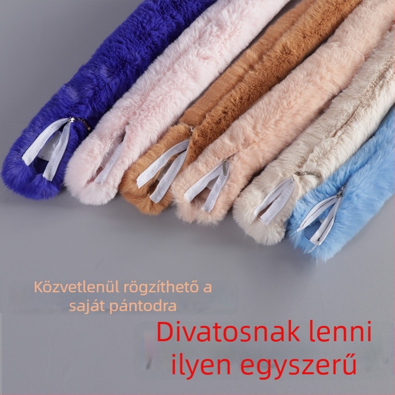 Plüss kézitáska pánt műbőrhatású, cipzárral és fém lánccal, vállon vagy crossbody stílusban