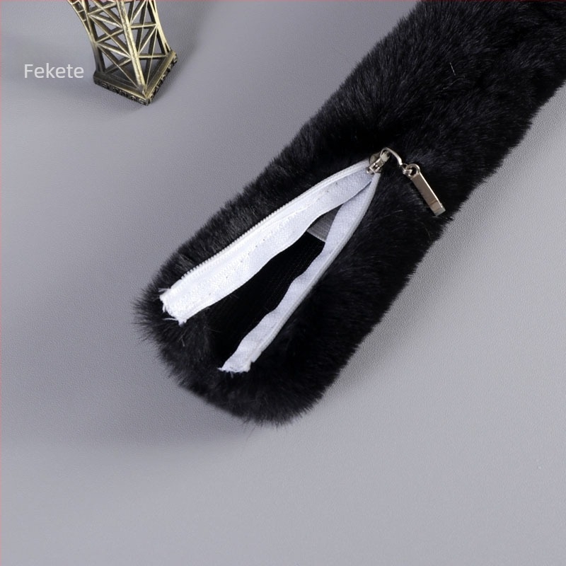 Plüss kézitáska pánt műbőrhatású, cipzárral és fém lánccal, vállon vagy crossbody stílusban