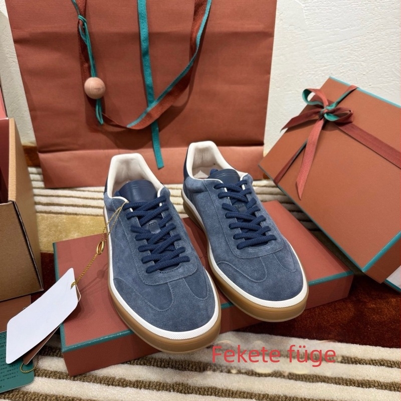 LP cfboy Sneaker – Valódi bőr felsőrész, belső báránybőrből, gumitalp, alacsony sarok 1–3 cm, fűzővel záródó