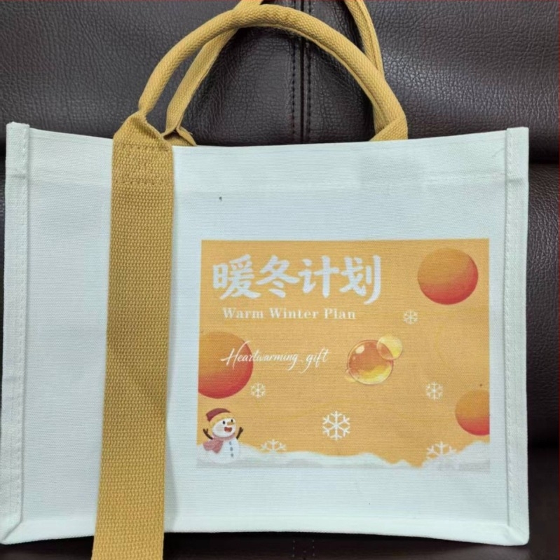 Üzleti ajándékcsomag — Minimalista stílus, ajándékdobozos csomagolás, őszi–téli szezon, vállalati ajándék