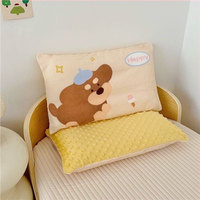 Gyerekeknek készült párnahuzat tejes bársonyból, 30×50 cm, fleece-betéttel