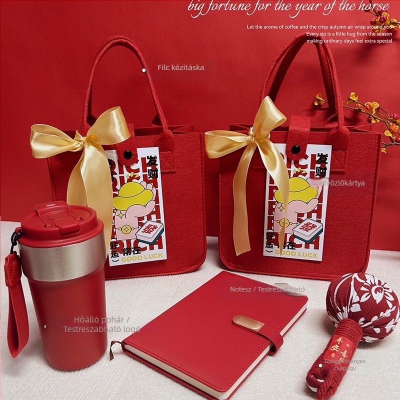 Filcből készült üzleti ajándék szett kínai stílusban, díszdobozban; céges, promóciós és reklám ajándékokhoz.
