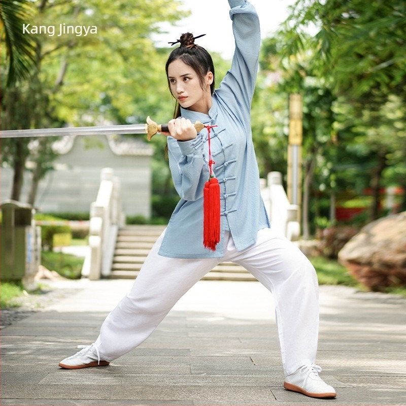 Női Tai Chi szett pamut-szövet keverékből (45% pamut), hosszú ujjú, őszi-téli; alkalmas futásra, harcművészetre és táncra