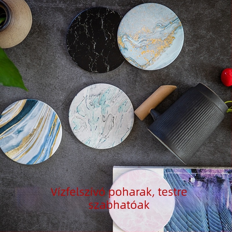 Abszorbeáló kerámiás poháralátét parafa alappal, márvány textúra, kör alakú forma, modern minimál stílus