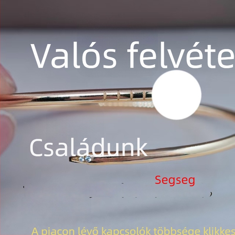 Szöges karkötő, V arany, geometriai forma, magas széntartalmú gyémánt beültetések, uniszex – divat luxus stílus, 2023 tavaszi megjelenés
