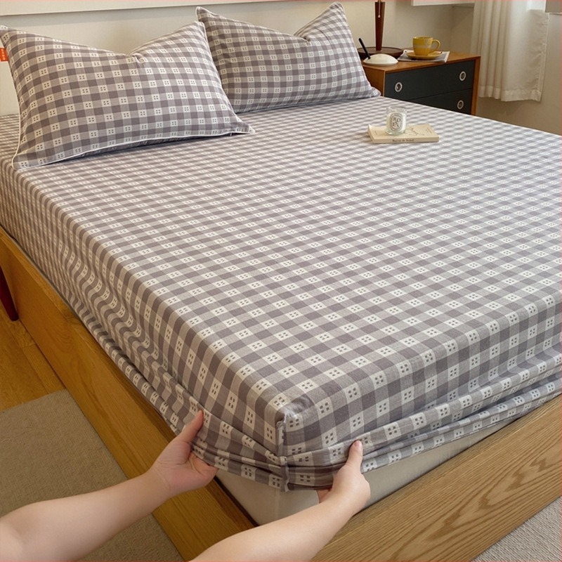 100% pamut gumis lepedő virágos mintával, méret 1,8 m, anti-slip, matracvédő
