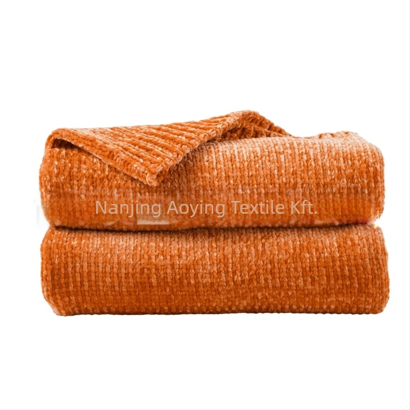 Chenille pléd kanapéhoz, poliészter, vastag kötés, egyszínű, 860–910 g, testreszabható