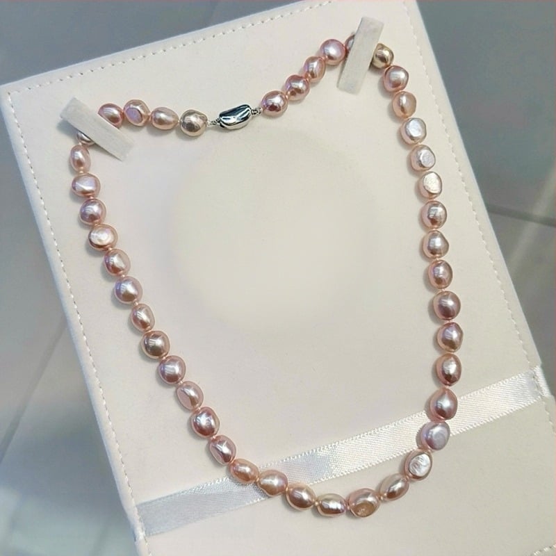 Barokk édesvízi gyöngyökből készült nyaklánc, 925-ös ezüst kapoccsal, természet ihlette dizájn